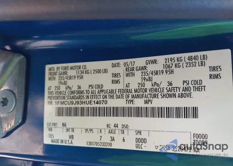 2017 Ford Escape Titanium из США, поврежденный, VIN 1FMCU9J93HUE14070